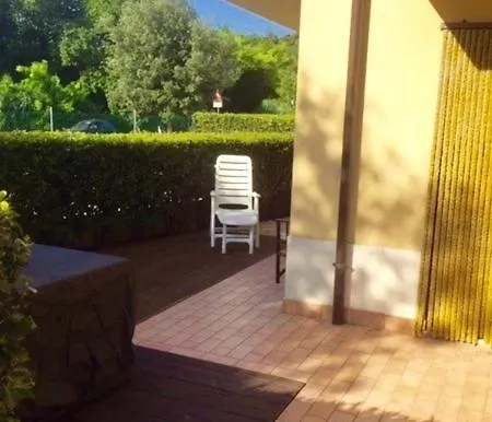 S126 Delizioso Trilocale Con Ampio Giardino * Сироло